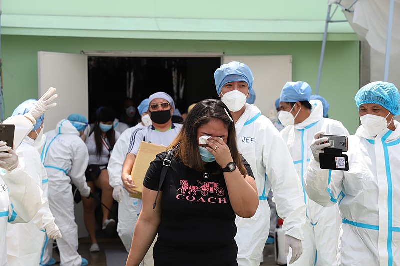 File photo: Overseas Filipino Workers (OFWs) being sent home after recovering from COVID-19 at the We Heal As One Center-Philippine Arena. (Philippine Information Agency, June 20, 2020)