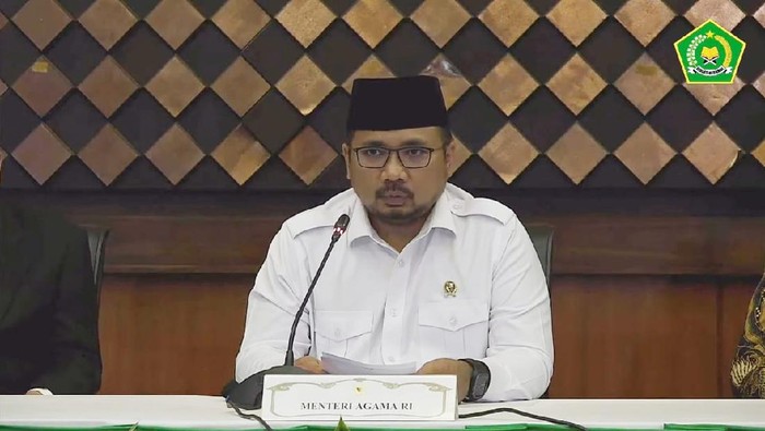 Indonesia’s Religious Affairs Minister Yaqut Cholil Qoumas announcing the cancellation of Hajj 2021. Photo: Religious Affairs Ministry
