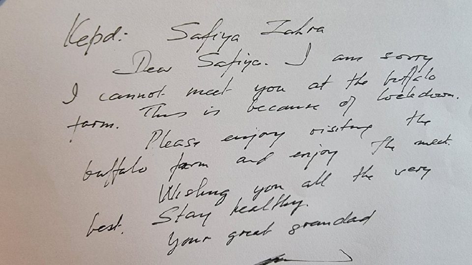 Mahathir Mohamad pens a letter to 8-year-old girl on June 24, 2021. Photo: @ChedetOfficial/Twitter