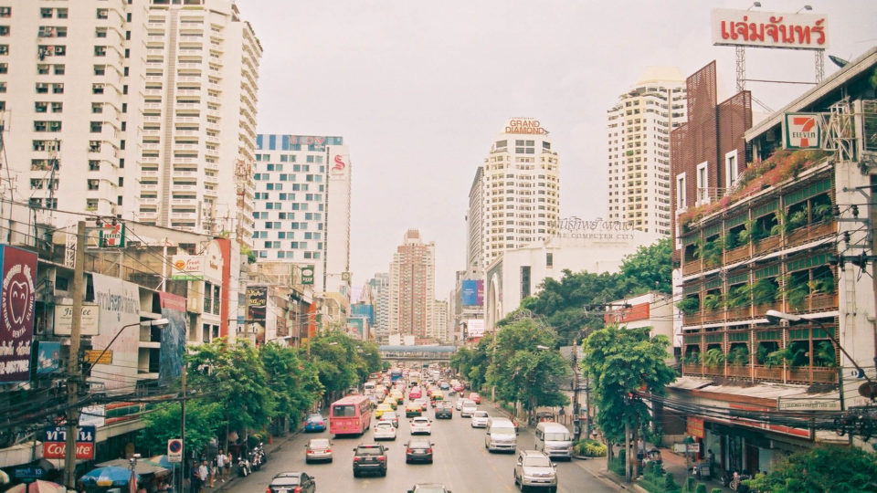 A 2014 file photo of Phetchaburi Road in Bangkok’s Ratchathewi district. Photo: Chayanit Itthipongmaetee