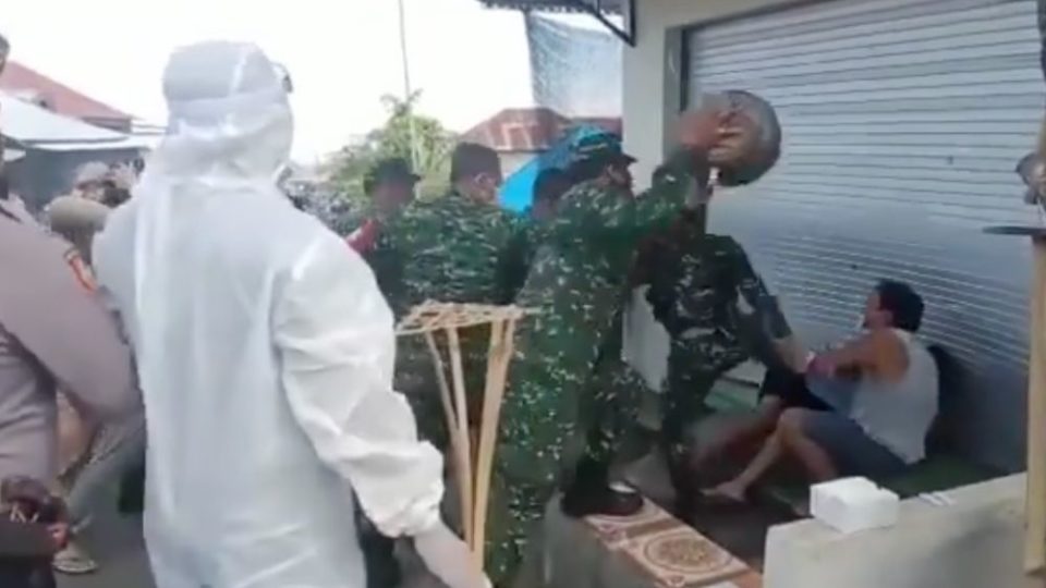 The incident was captured on a video that went viral on Indonesian social media. Screengrab: Instagram