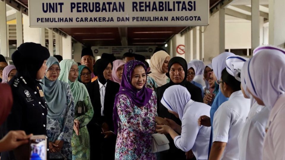 The Queen consort of Johor Raja Zarith Sofiah Sultan Idris Shah. The Royal Johor/Facebook