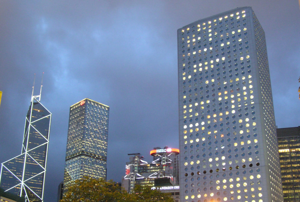 Jardine House at dusk. Photo: Wikimedia Commons