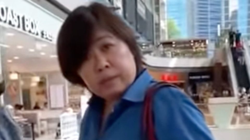 Phoon Chiu Yoke, aka ‘MBS Lady,’ in a still image from a clip recorded at Marina Bay Sands and republished by The Online Citizen.