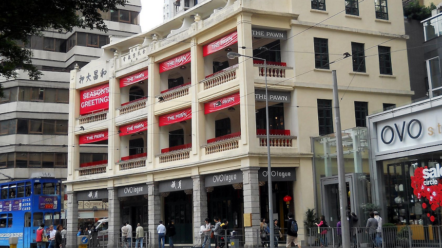 The Pawn, known for its location in a historic Wan Chai building, will close and re-open as a Chinese restaurant. Photo: Wikimedia Commons