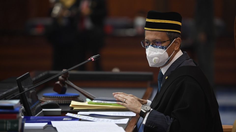 Azhar Azizan Harun speaking in Parliament, Sept. 2021. Photo: Bernama
