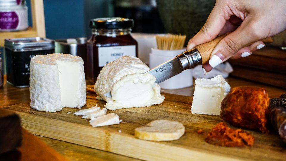 Buchette goat cheese originally from Chiang Mai at Vivin Grocery. Photo: Coconuts Bangkok
