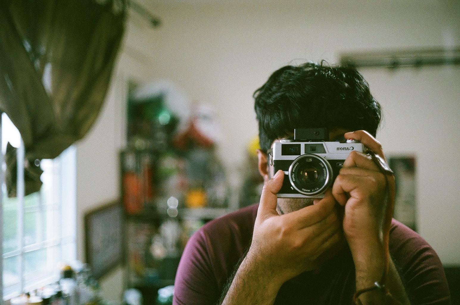 Photographer Are Film Cameras Still Used Film Photography Using A Film  Camera Digital Photography Film