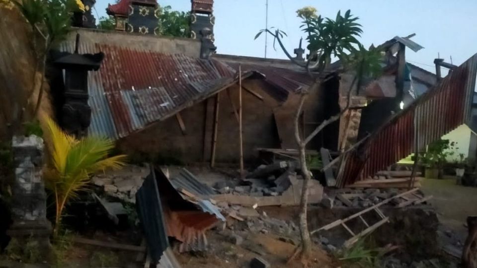 The aftermath of a 4.8-magnitude earthquake that took place last month in Bali’s Karangasem regency. Photo: BPBD Provinsi Bali