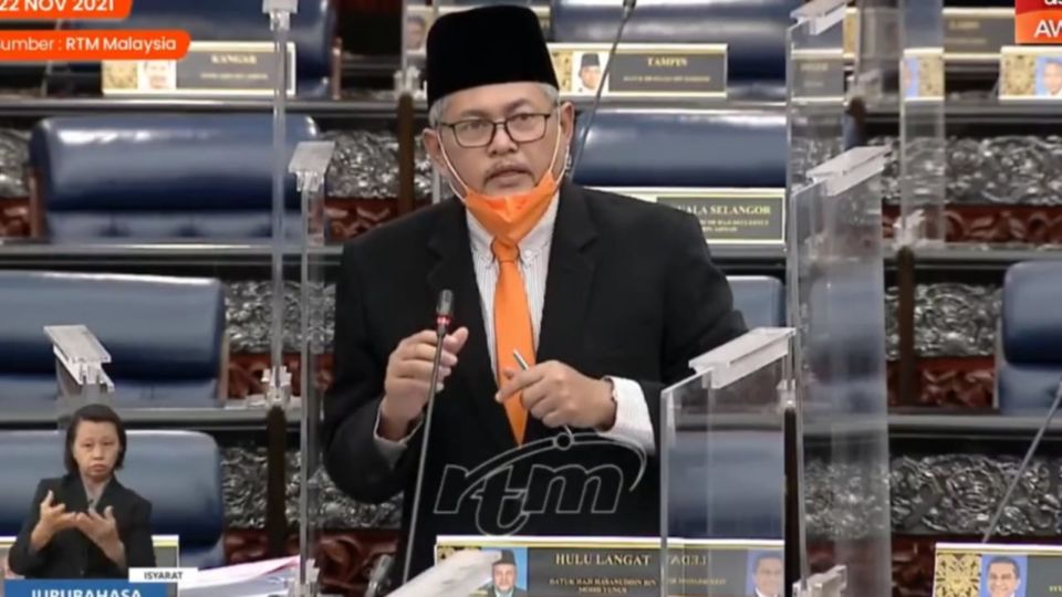 Hasanuddin Mohd Yunus speaking up for the Taliban today. Photo: Astro Awani
