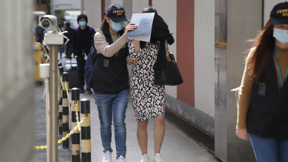 The 32-year-old woman was arrested by an undercover officer at her Kwun Tong office. Photo: HK01