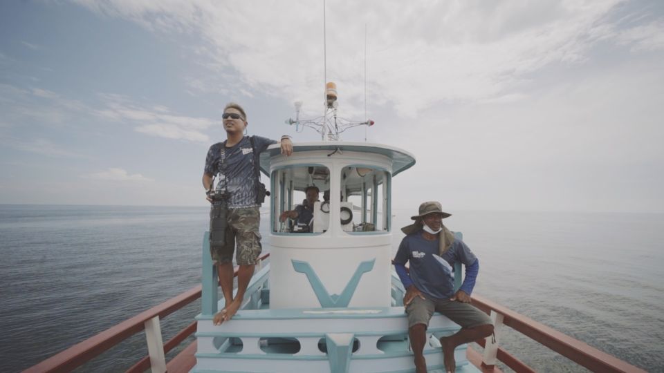 ‘The Last Whale’ by Thai director Ittipan Pomkaew follows Jirayu Ekkul, a wildlife photographer and owner of a whale watching tour
