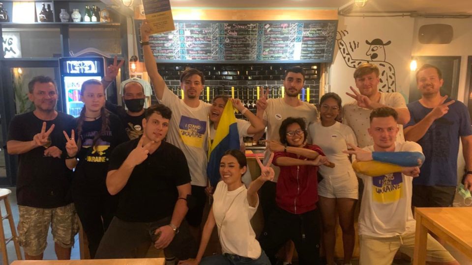 Customers at Mikkeller Bangkok on the weekend. Photo: Mikkeller Bangkok 
