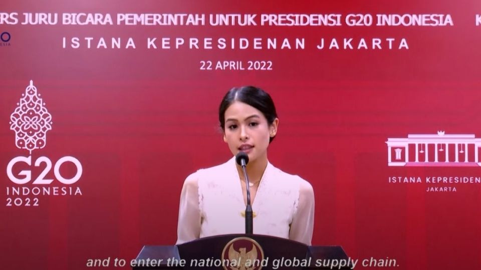 Indonesian singer/actress Maudy Ayunda during her weekly virtual press conference as Indonesia’s G20 spokesperson on Apr. 22. Screenshot from YouTube/Sekretariat Presiden