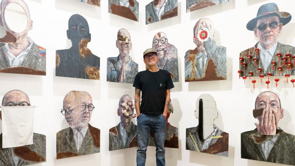 ‘The Theater of Me’ is a survey exhibition curated by Museum MACAN’s director Aaron Seeto, in which you will take an artistic journey through Agus Suwage’s works over the last 30 years. Photo courtesy of Museum MACAN