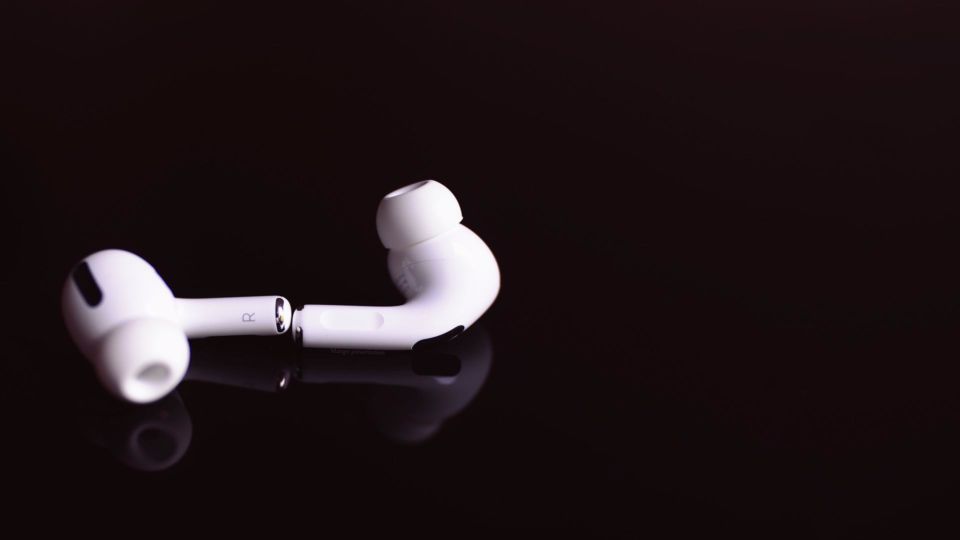 Stock photo of AirPods. Photo: Pixabay/Array Heart