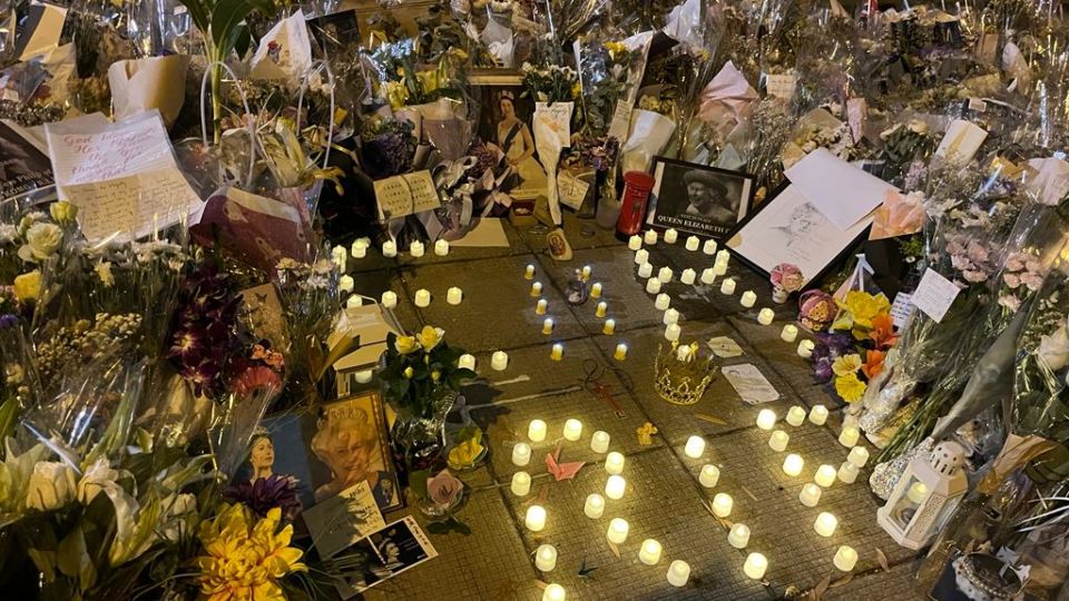 More than 12,000 people braved intense heat and rain to enter the British Consulate-General in Hong Kong to sign books of condolence for the late Queen Elizabeth II of the UK. Photo: Coconuts Media