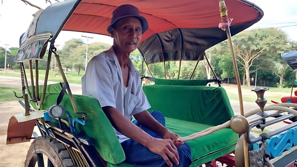 Buggy driver Maung Maung, 70, waits for customers in the ancient city of Bagan, Myanmar, on Sept. 29, 2022. Photo: RFA