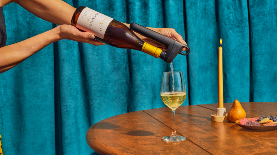 The Coravin Pivot Wine Preservation System. Photo: Coravin Inc.
