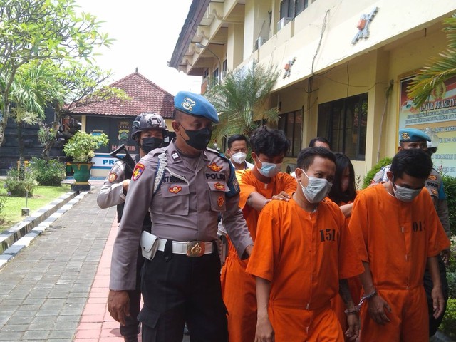 The Bali Police arrested several people on Nov. 27, 2022 in connection with theft at La Favela. Photo: Obtained.