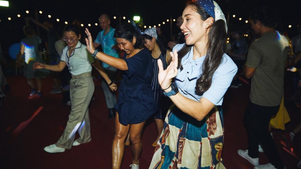 People swing dance in Lumphini Park during the weekend. Photo: The Stumbling Swingout