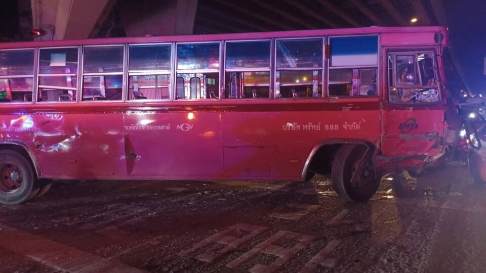 The No. 8 bus is notorious for irresponsible and dangerous drivers. They are due for replacement by new, electric vehicles. Photo: Thai PBS