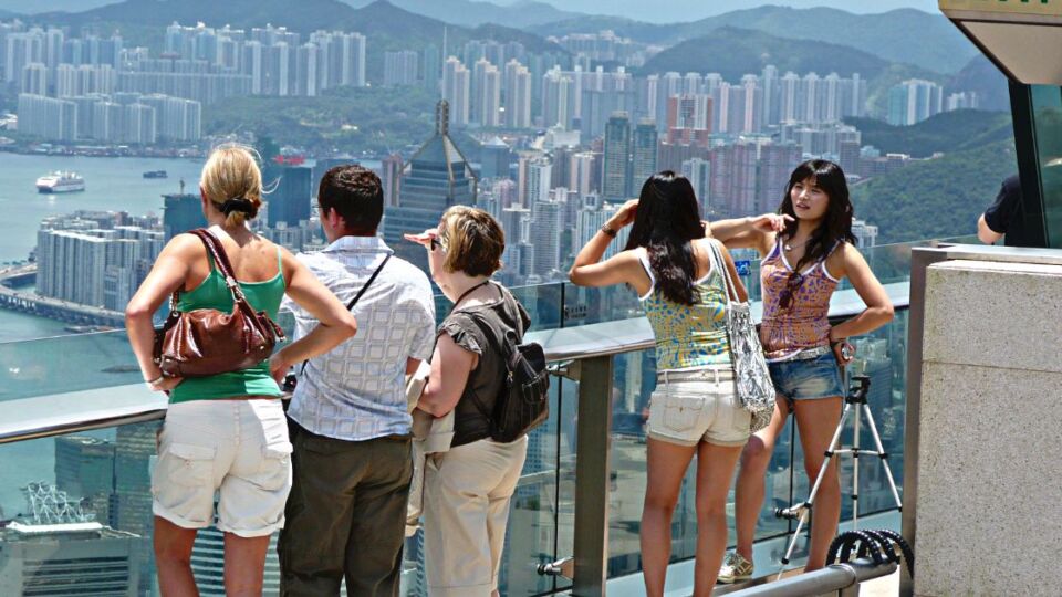 Observation Deck at The Peak – Hong Kong. Photo: Jacopo Werther (cc-by-sa-2.0)