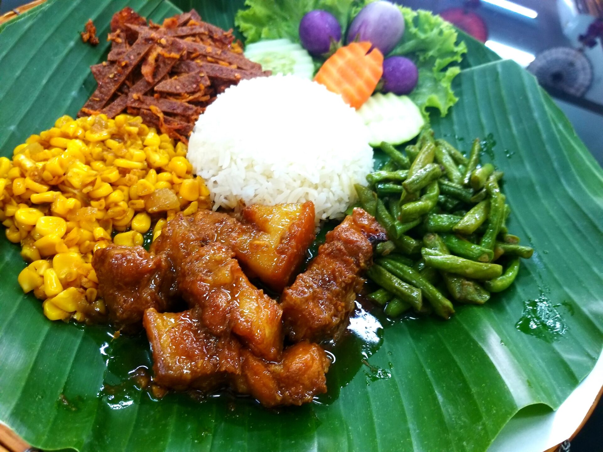 Bangkok’s best Burmese food according to actual Burmese | Coconuts