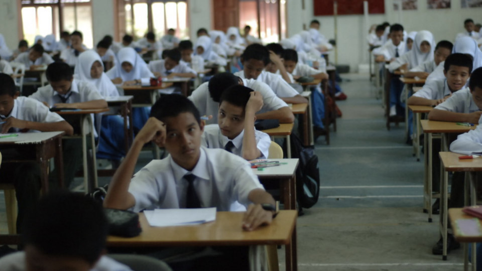 According to the former Jerlun MP, one of these factors was the creation of separate educational streams for young Malaysians due to the continued existence of vernacular schools. Photo: Lan Rasso/Flickr
