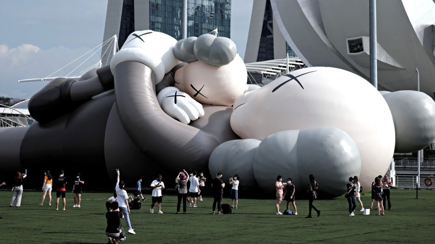 The Kaws: Holiday Singapore exhibition at The Float @ Marina Bay in 2021. Photo: Unsplash
