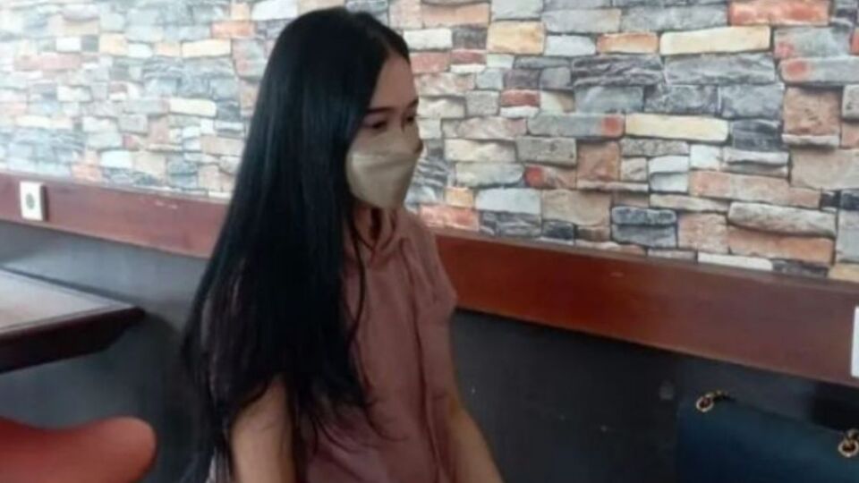 AD, 24, has reported her boss to the police after he allegedly told her to sleep with him in order to score a contract extension. Photo: Video screengrab