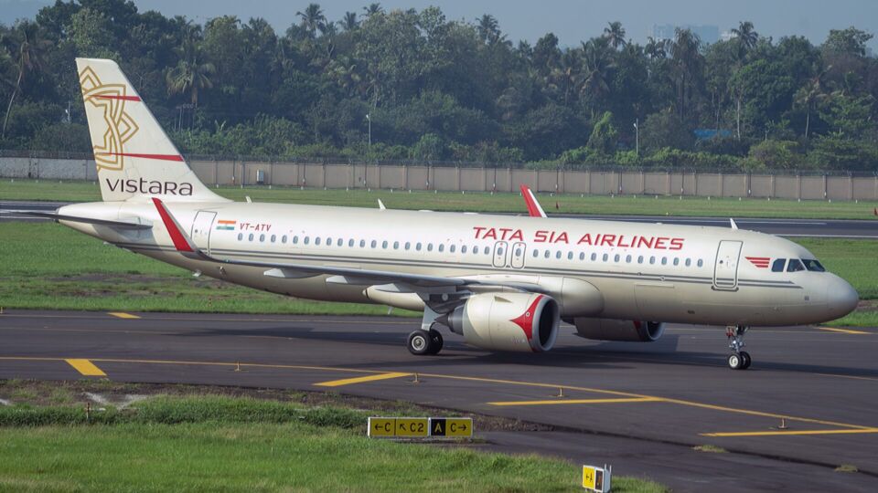 India’s Vistara Airlines. Photo: Unsplash/
Praveen Thirumurugan.