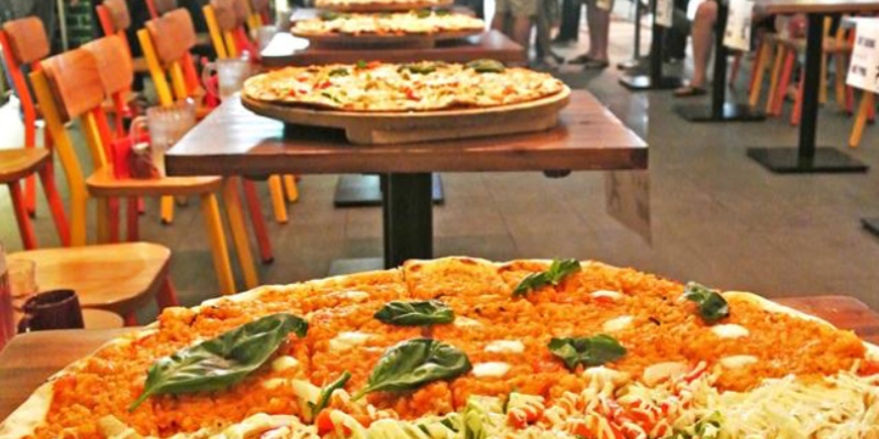 Photo: Peperoni Pizzeria / Facebook