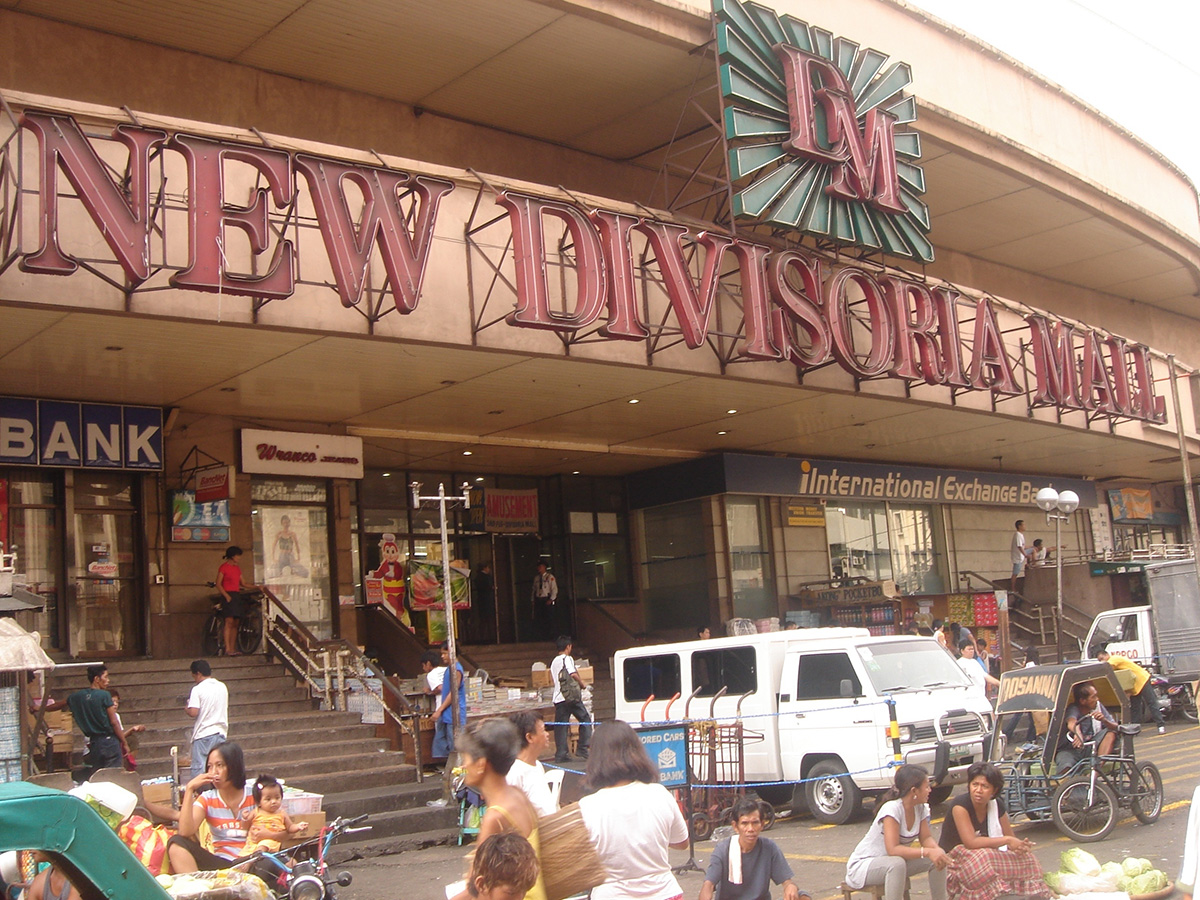 Divisoria Mall before 2013 fire