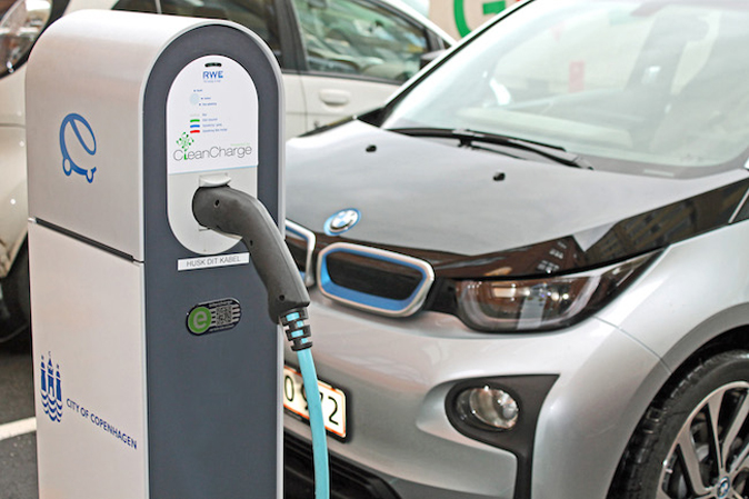 More 'green cars' will roam Singapore's streets with new electric vehicle network