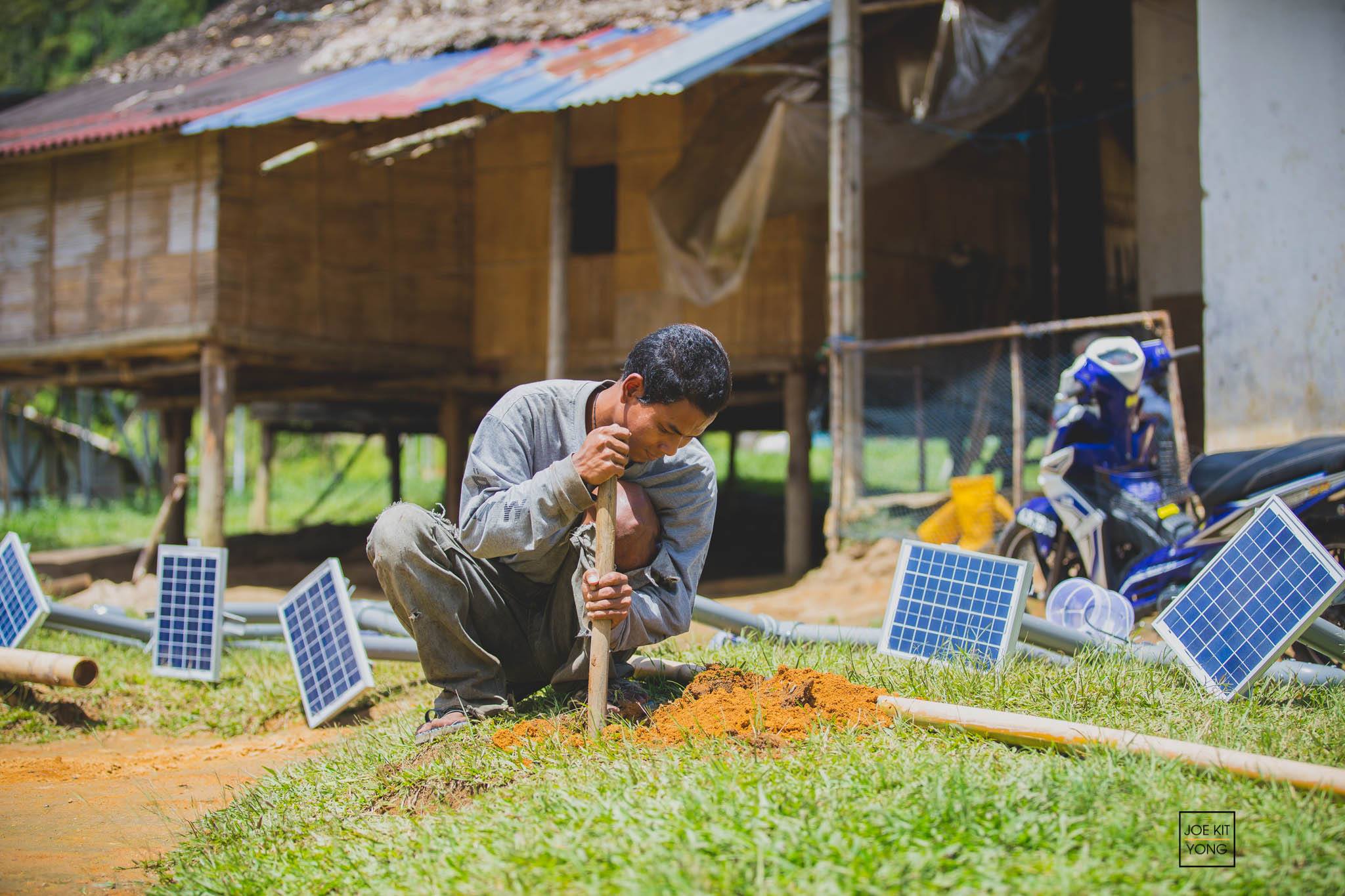 Installation of Solar Lamps (Photo by Incitement)