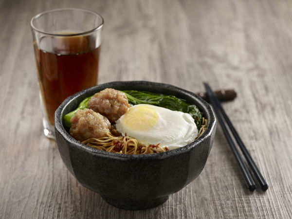 Shrimp Roe Noodle in Xo Sauce at Chinatown Stall