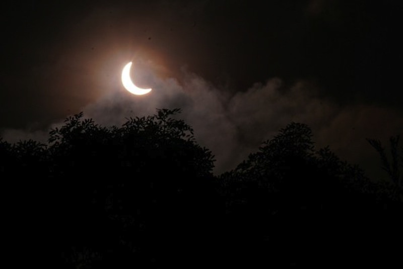 solar_eclipse_2_0.jpg?itok=Q7Iey67N