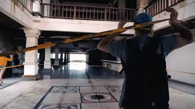 russians trespassing bali hotel