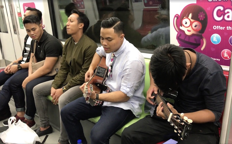 Photo: Video screengrab