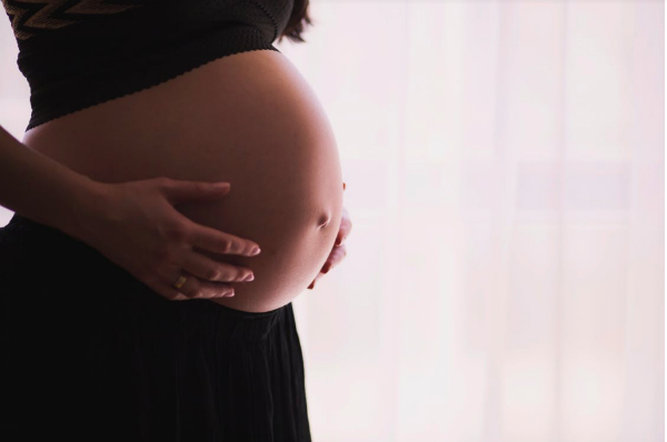 The proposed law grants at least 120 days of leave for new mothers. PHOTO: Pexels