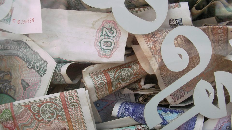 Small money. Photo: Flickr / Shannon Holman