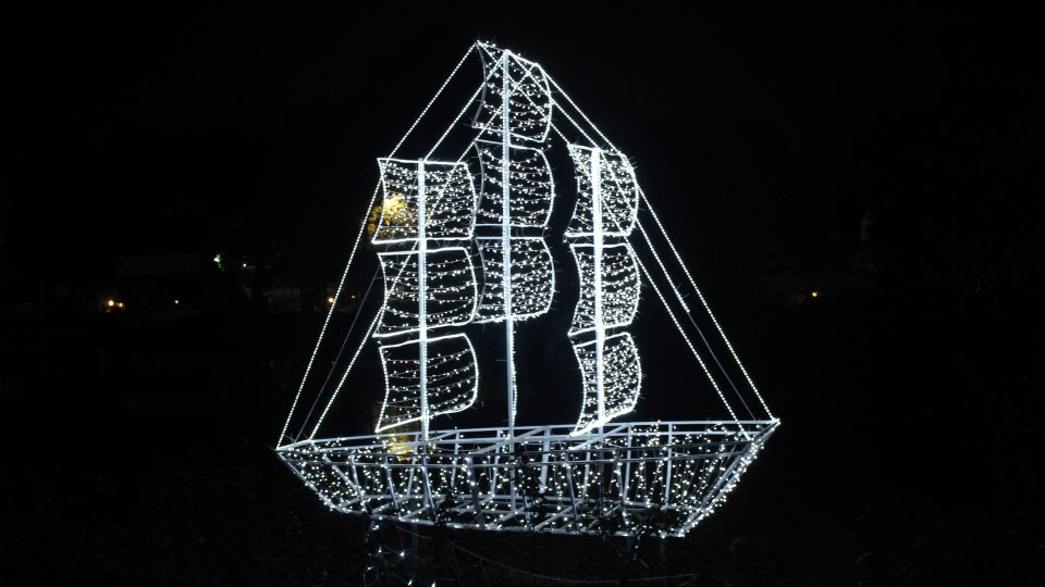 Rumor has it that all the city’s electric supply is going towards the Myanmar International Lighting Festival (jk). Photo: Coconuts Yangon / Jacob Goldberg