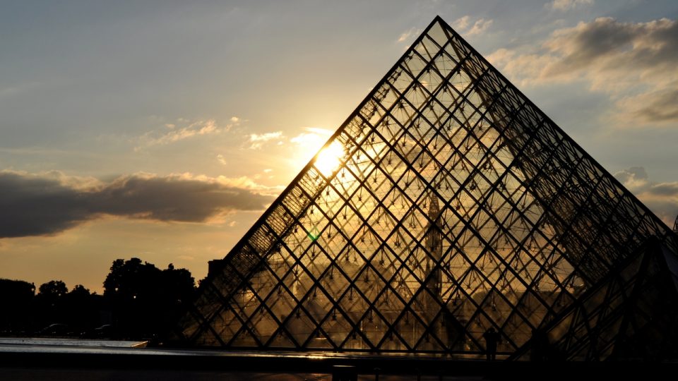 The glass pyramid that serves as the entrance to the Louvre museum. The structure was designed by Chinese-American architect I. M. Pei, whose most famous work in Asia is Hong Kong’s iconic Bank of China Tower. Photo: Annette Chan/Coconuts Media