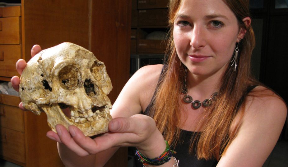 Alice Roberts with the ‘hobbit’. Author provided